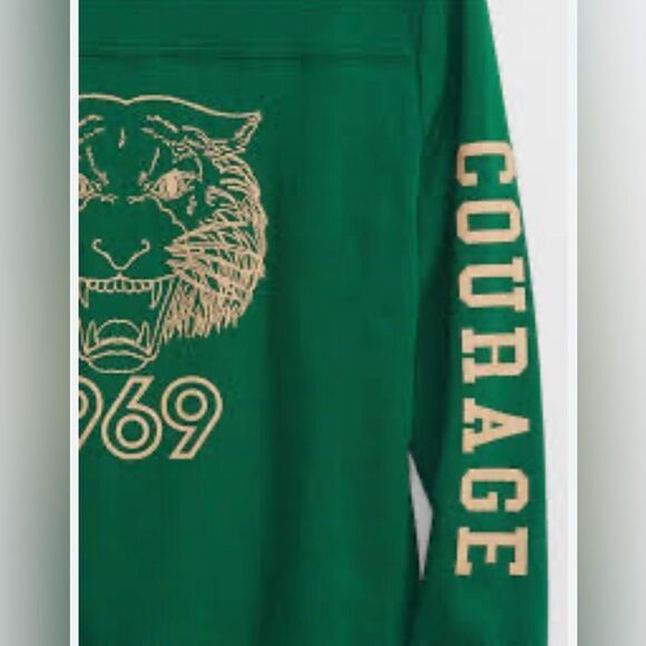 Gap Kids Graphic T-shirt NWOT - Picture 2 of 5